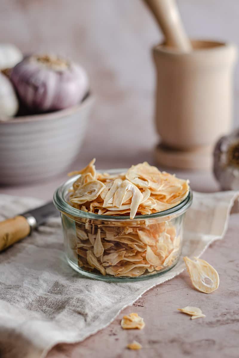 Dehydrated Garlic — photograph 2